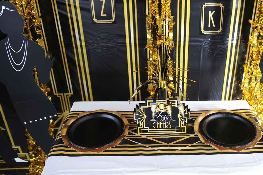 1920's style table decorations